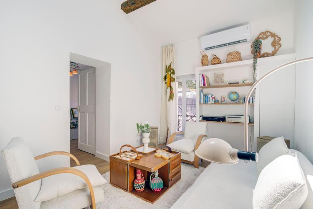 Appartement Place Des Halles Сет Экстерьер фото